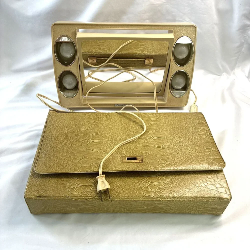 VTG 1970s Mirror Go Lightly Magnifying Lighted Makeup Mirror & Travel Case WORKS